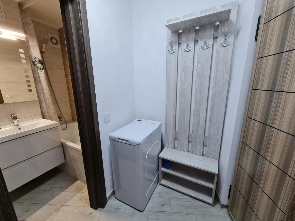 Smart Apartament Braşov Esterno foto