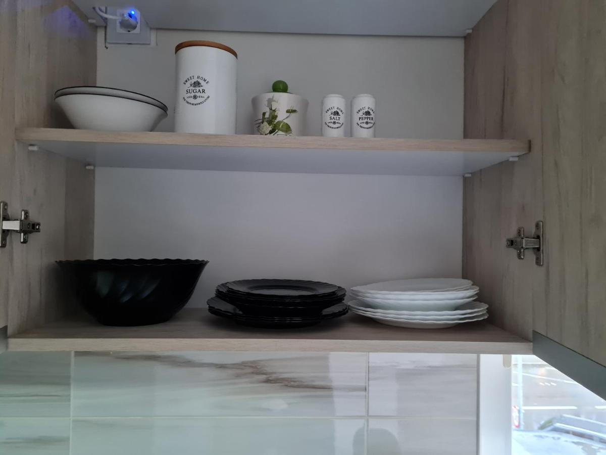 Smart Apartament Braşov Esterno foto