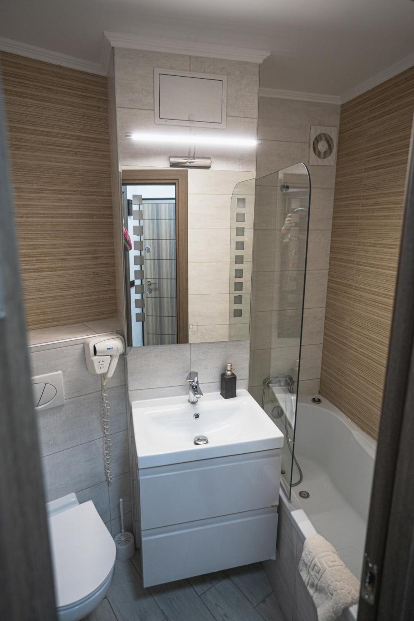 Smart Apartament Braşov Esterno foto