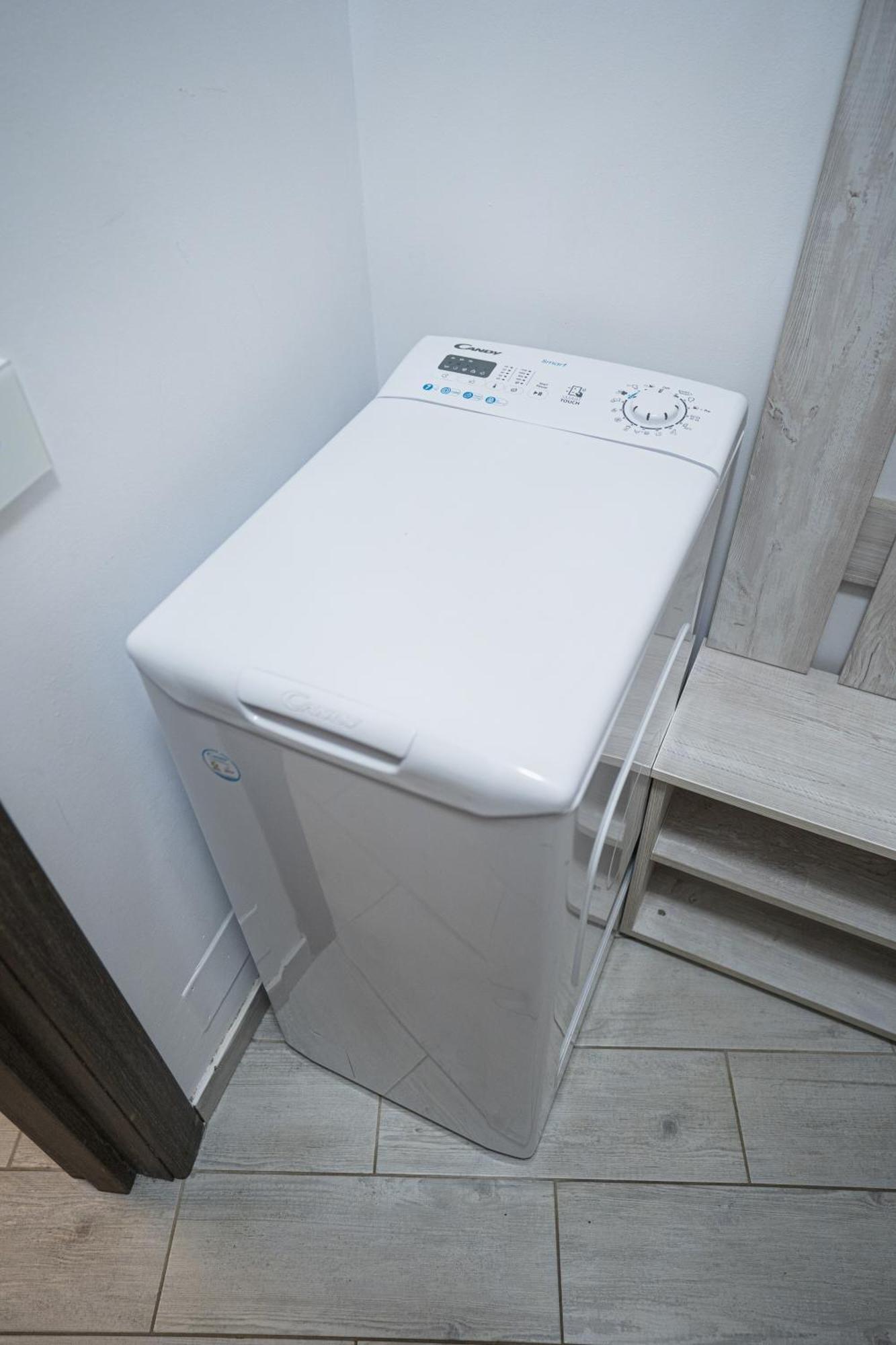 Smart Apartament Braşov Esterno foto